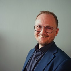Olav Vikesdal